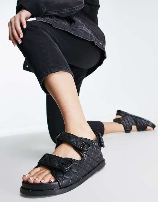Public Desire - Carmen - Doorgestikte platte sandalen van PU in zwart, 2 van 4
