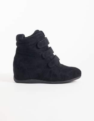 Sneakers 3