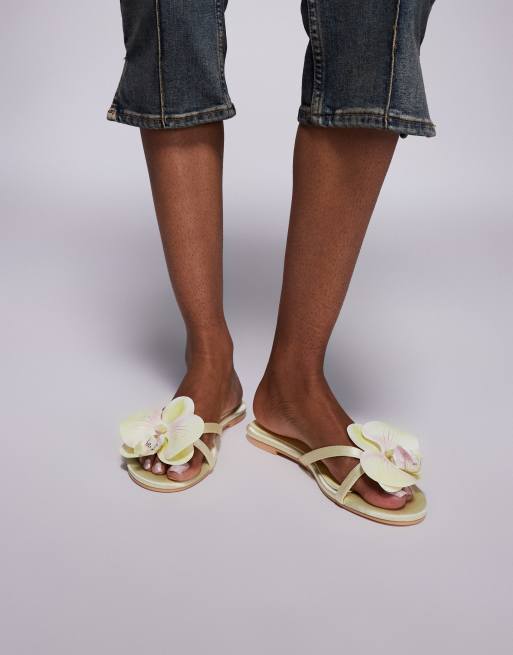 Public Desire - Claudette - Platte sandalen met 3D-bloem in limoengroen, 2 van 4