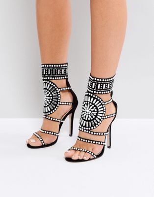 Public Desire - Cleopatra - Sandalen met hak en versiering-Zwart