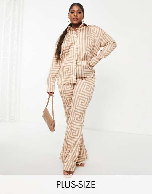 Public Desire Curve - Satijnen broek met print in bruin geo, deel van co-ord set