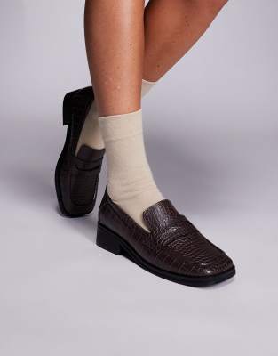 Public Desire - Decaf - Loafer in brauner Kroko-Optik