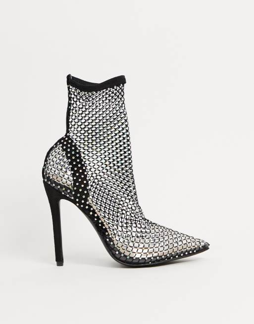 Fishnet shoes 2025