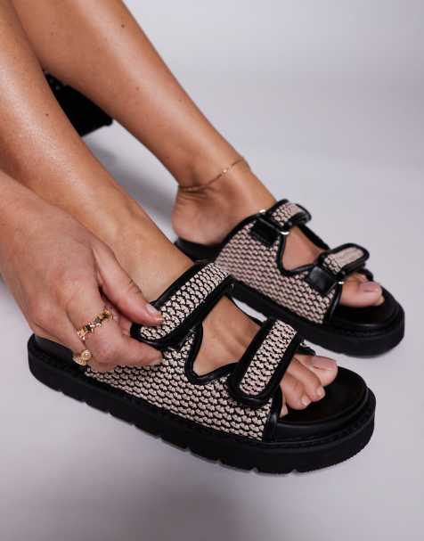 Public Desire – Dreamboat – Sandaler i raffiabast med dubbla remmar - view 1