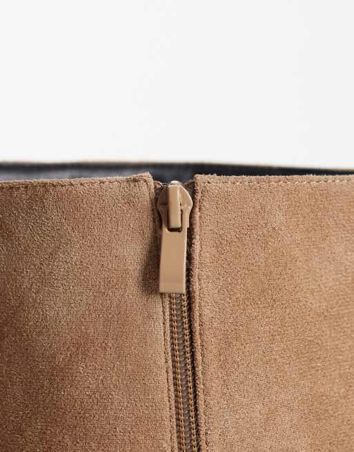 Public Desire - Emery - Stivali al ginocchio con risvolto in camoscio color cuoio, 3 di 4
