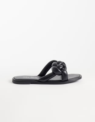 Public Desire Evelyn Flat Sandals In Black