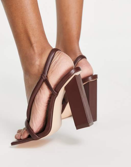 Public Desire – Everly – Bruna sandaler med snurrade band och blockklack, 4 av 4