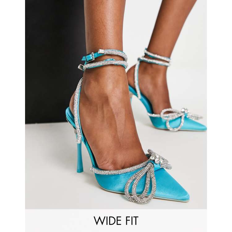 Blue deals heel shoes