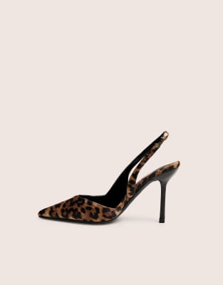  Extra slingback court high heels in leopard