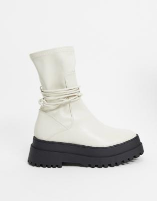 womens chunky flat boots