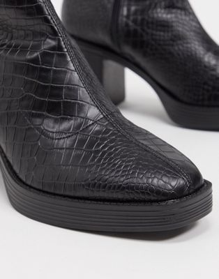 public desire croc boots