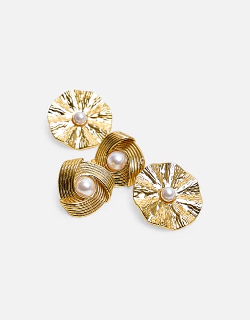Public Desire Gold and pearl earring two pack in gold, 2 of 3