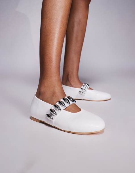 Public Desire – Harmonica – Vita platta ballerinaskor med metalldetalj - view 1