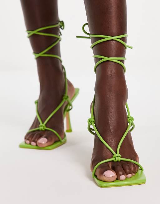 Public Desire – Harriet – Limegröna klacksandaler med knytning runt ankeln, 3 av 4