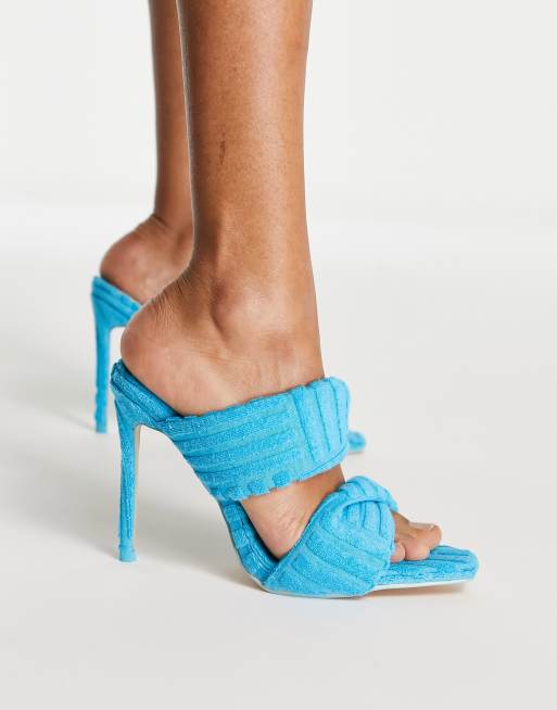 Public Desire – Hot Season – Pantoletten aus blauem Frottee mit Absatz, 2 von 4
