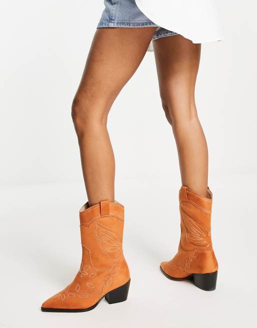 Public Desire - Howdy - Westernlaarzen met wijde pasvorm in bruine micro, 4 van 4