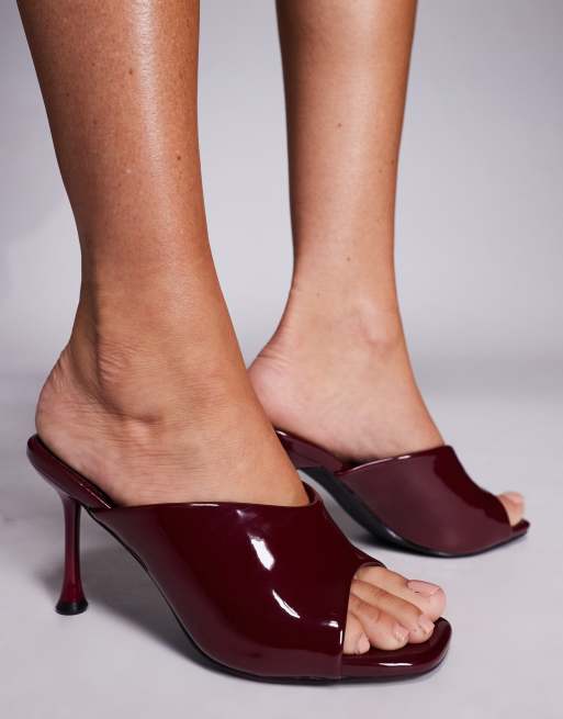 Public Desire – J'adore – Vinröda klacksandaler, 3 av 4
