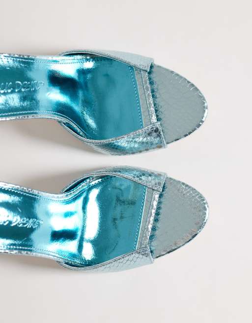 Public Desire - Kalisto - Sandali con tacco blu metallizzato allacciati alla gamba, 2 di 4