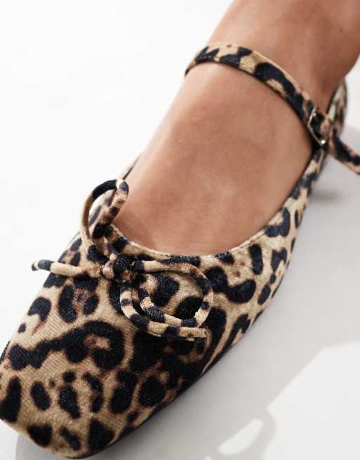 Fashion asos leopard flats