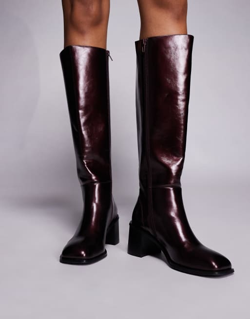 Public Desire – Katy – Kniehohe Stiefel in Burgunderrot mit Blockabsatz, 2 von 4
