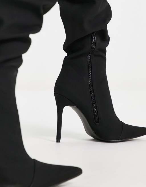Public Desire – Lariza – Geraffte Overknee-Stiefel in Schwarz mit Stilettoabsatz , 3 von 4