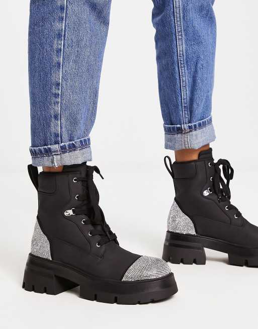 Public Desire – Lark – Svarta combatboots med strass