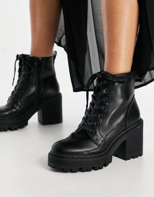public desire lingo chunky over the knee boots in black