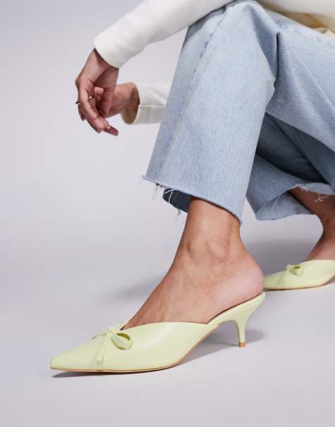 Public Desire - Lionheart - Mules pointues à petit talon et détail nœud - Jaune - view 1