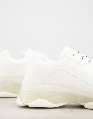 white nike trainers clear sole