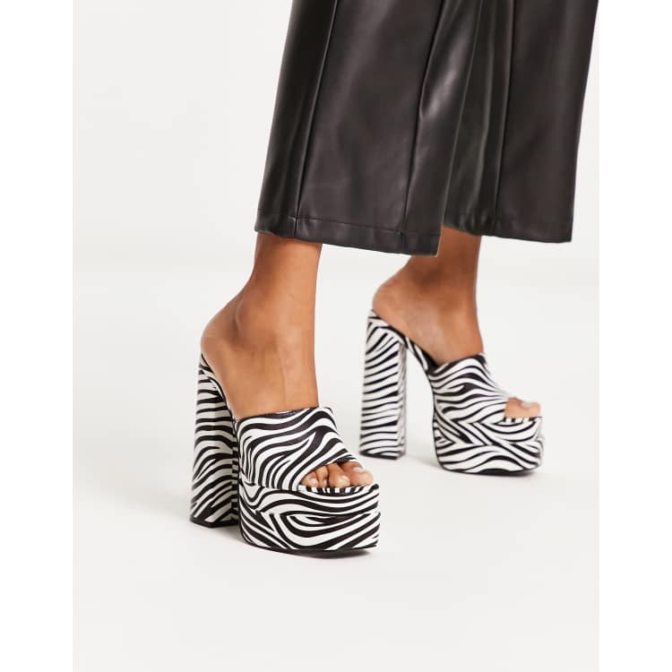 Zebra 2025 platform sandals