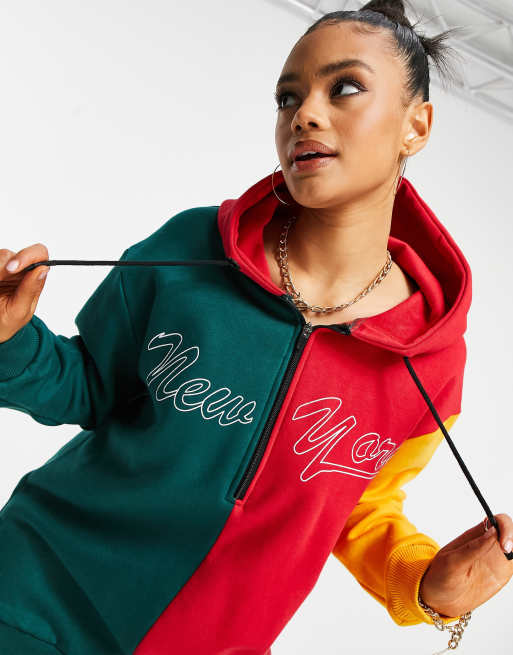 Public Desire – Mehrfarbiges Oversized-Kapuzenpulloverkleid aus Sweatshirtstoff mit Kontrastmotiv, 3 von 4