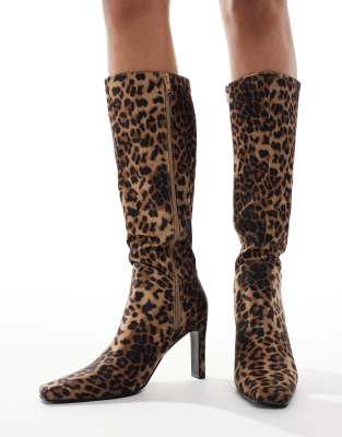 Pose heeled knee boots in leopard-Multi