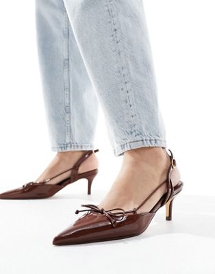 Rai pointed heeled shoes with bow detail in Choc patent-Brown