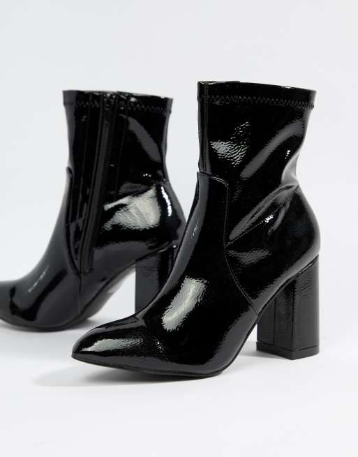 Raya pointed toe ankle boots in hot sale black patent