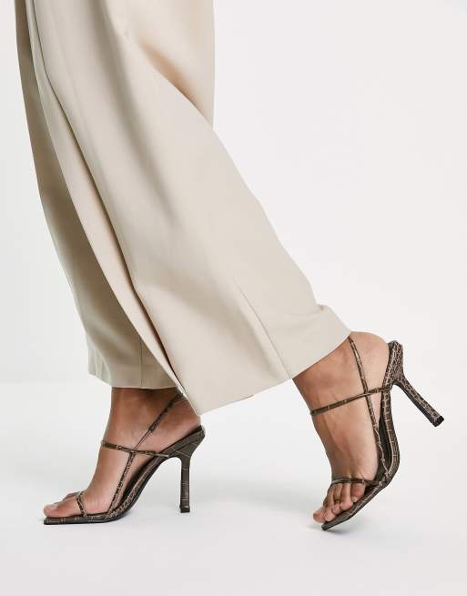 Public Desire – Rayelle – Bruna, krokodilskinnsmönstrade klacksandaler