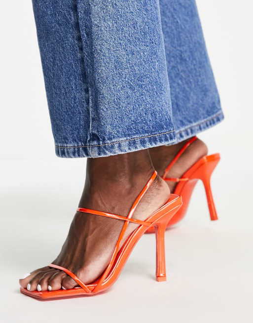 Public Desire – Rayelle – Orange, lackade klacksandaler med fyrkantig tå, 2 av 4