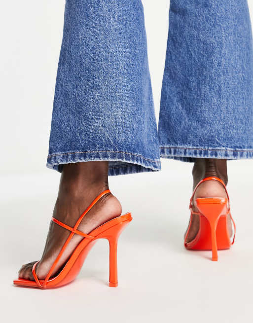 Public Desire – Rayelle – Orange, lackade klacksandaler med fyrkantig tå, 4 av 4
