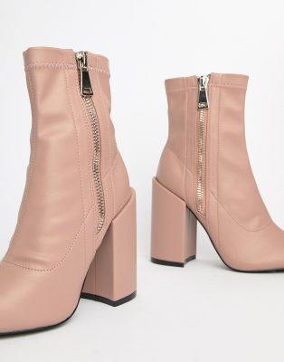 blush boots
