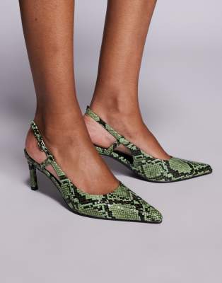 Public Desire - Salsa - Slingback-Schuhe in Grün mit Schlangenhautmuster und Kitten-Absatz