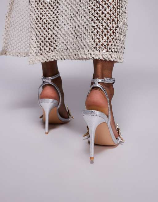 Public Desire - Sandali con tacco alto argento decorati con stelle marine, 4 di 4