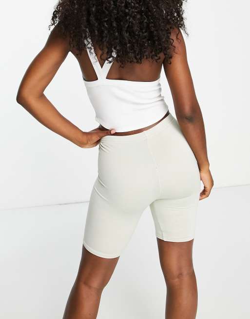 Public Desire - Short legging moulant double épaisseur - Brouillard, 2 de 4