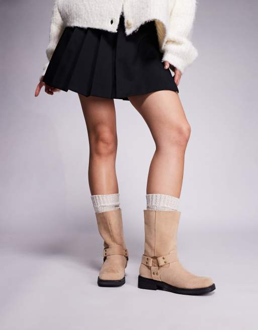 Public Desire - Sienna - Stivali stile biker in camoscio sintetico color sabbia, 3 di 4