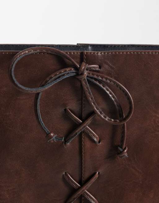 Public Desire - Soulful - Stivali al ginocchio marroni con imbracatura, 4 di 4