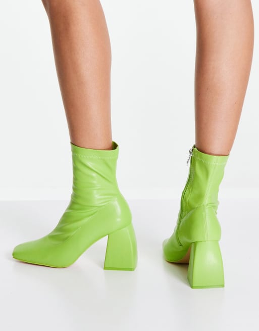 Public Desire – Supreme – Socken-Stiefel in Limettengrün mit eckiger Zehenpartie, 3 von 4