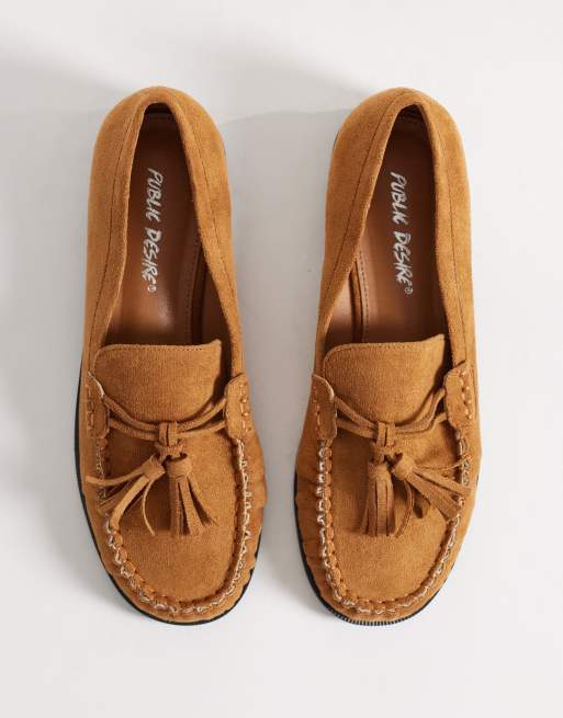 Public Desire – Tilda – Loafer aus Wildlederimitat in Braun, 2 von 4