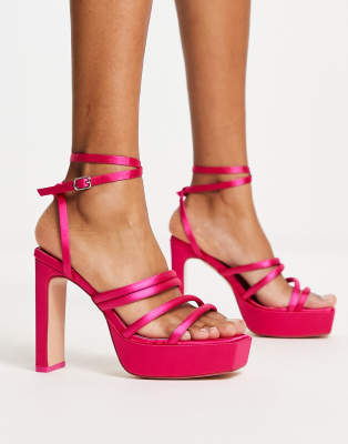 Public Desire - Viola - Satin-Sandaletten in Rosa mit Plateausohle