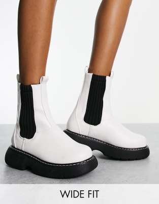  Concept curved sole chelsea boots in off white