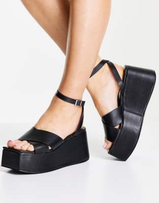 wide platform sandals