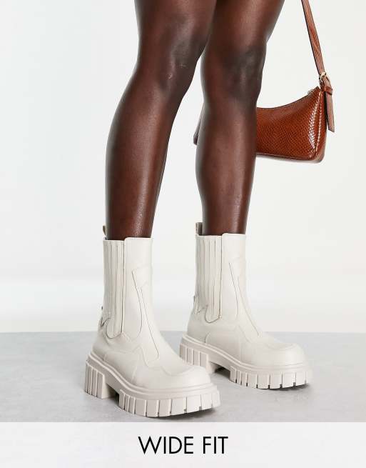 Public Desire Wide Fit – Farfetched – Vita grova ankelboots