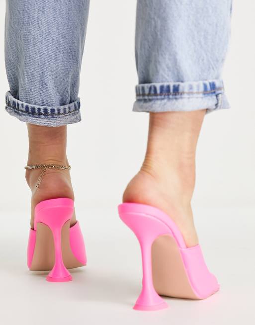 Public Desire Wide Fit – Flame – Jaskraworóżowe mule na obcasach, 2 z 4